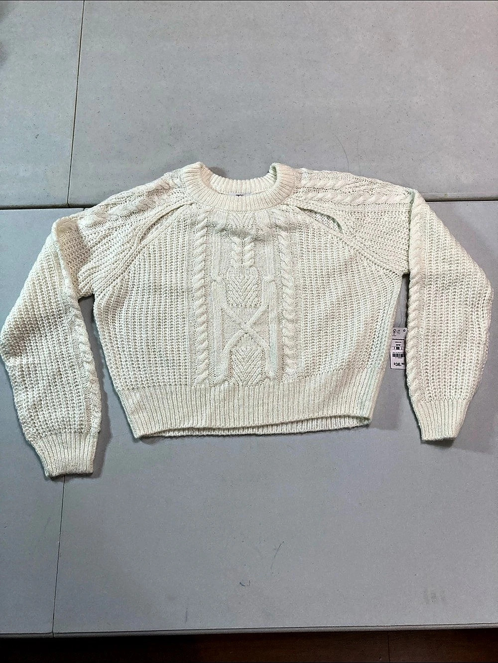 Ardene Cable Knit Crew Neck Sweater Crewneck Sweater in Cream Size Medium NWT